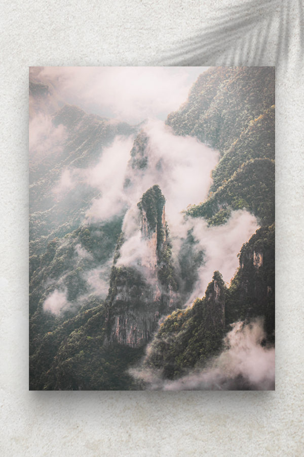 Montagnes et Brume