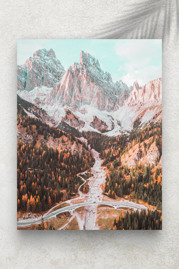 Montagnes et Route